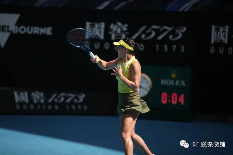 赛后更衣室 赛后更衣室