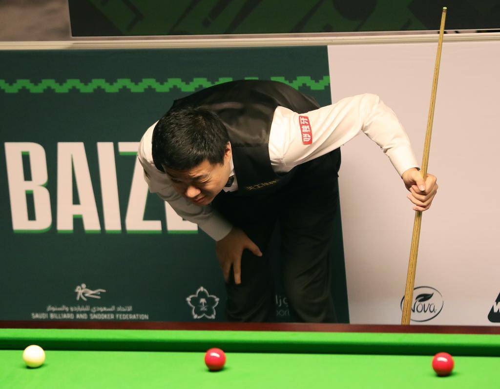 了浓厚的兴 了浓厚的兴