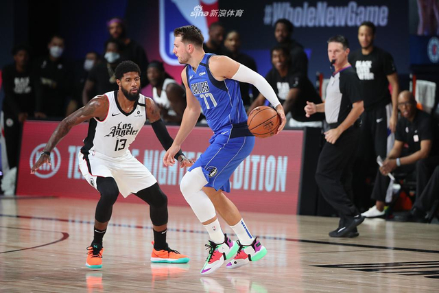 星就凭借极 星就凭借极