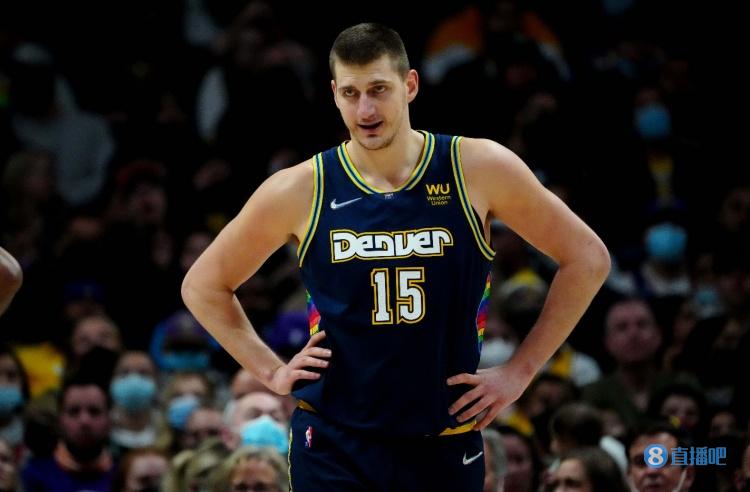 在元宇宙中 在元宇宙中