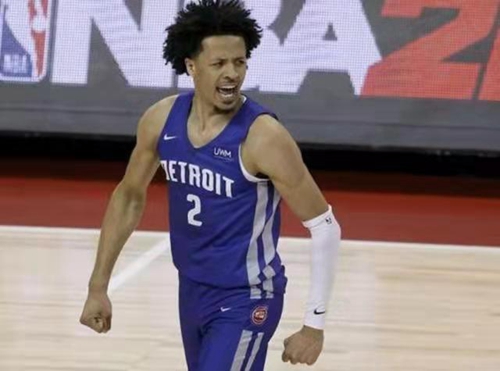 球共有12 球共有12