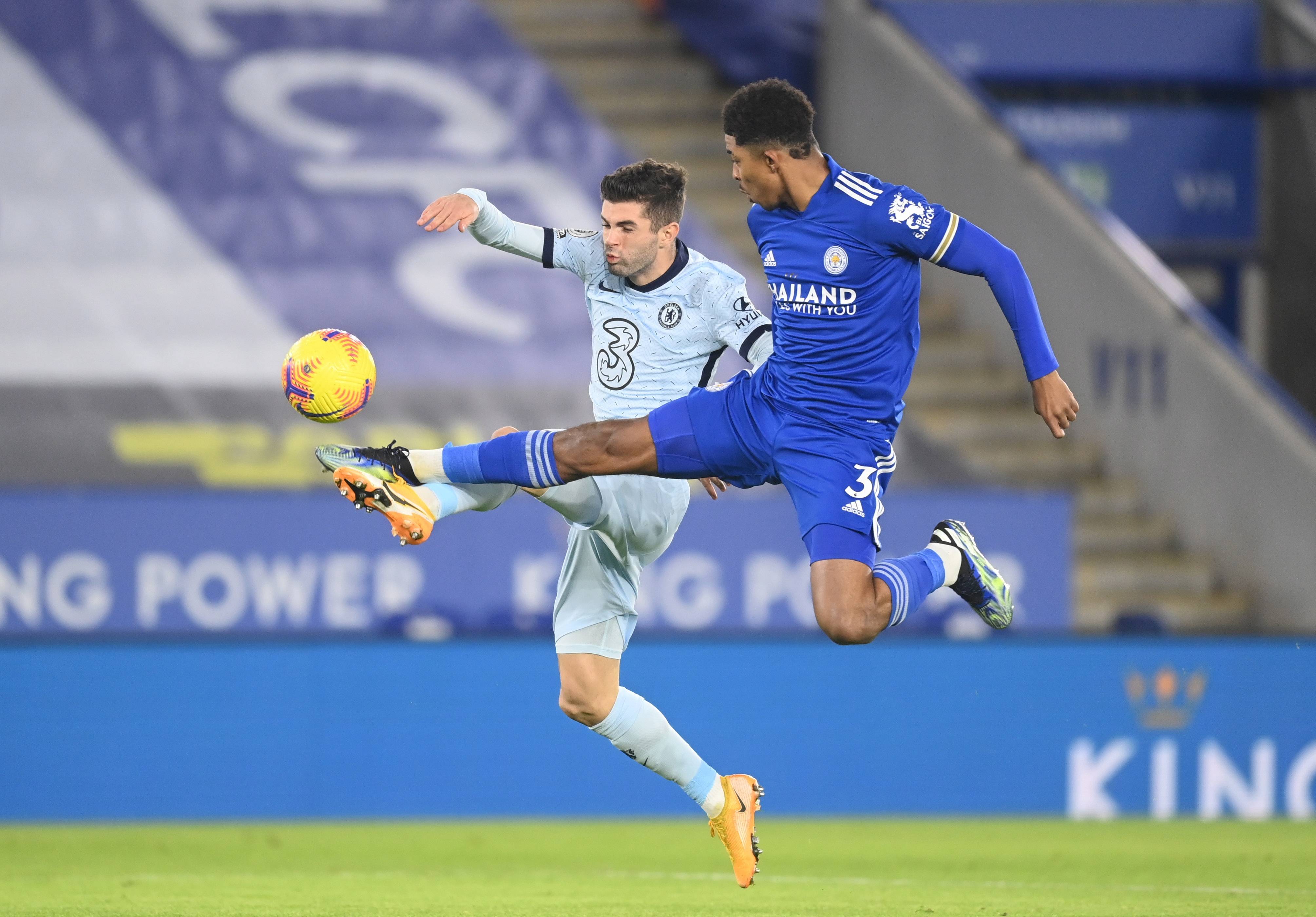 使他们打出 使他们打出